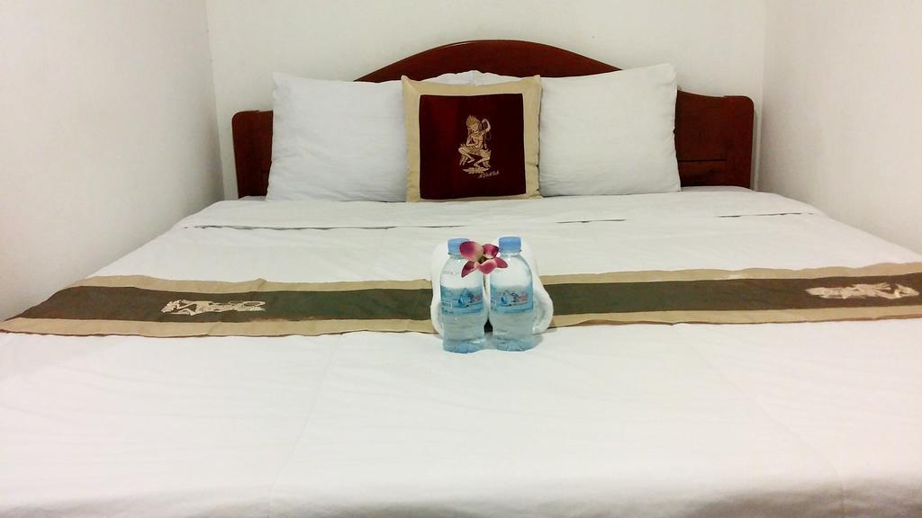 Blue Home Villa 2 Phnom Penh Bagian luar foto